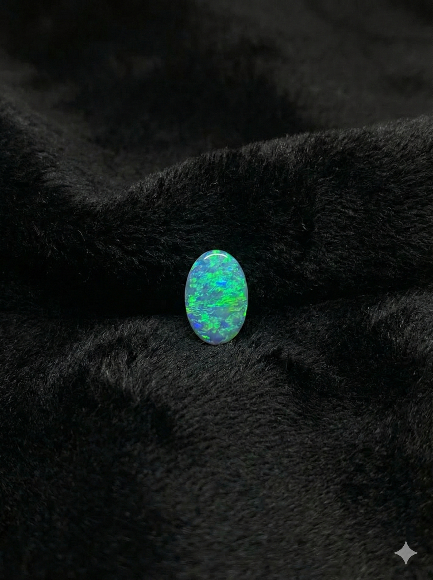 9.5 ct 18x12mm Black Opal